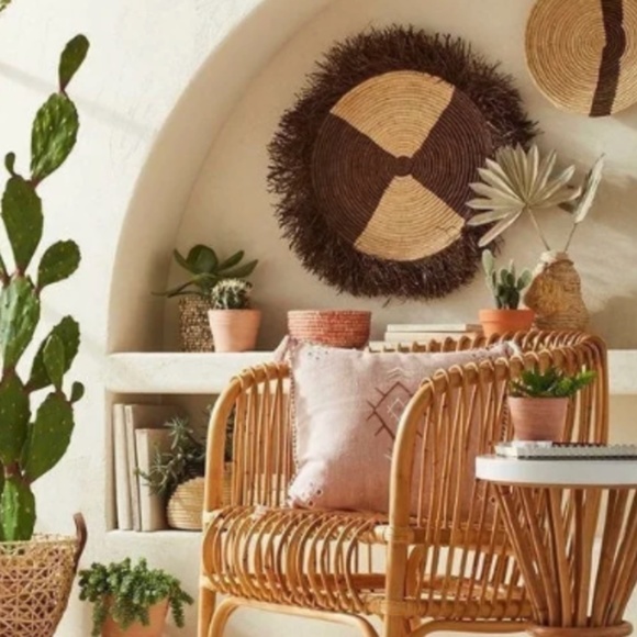 Opalhouse Hand Woven Terracotta Pink Raffia All Across Africa Tabletop Basket - Picture 2 of 2